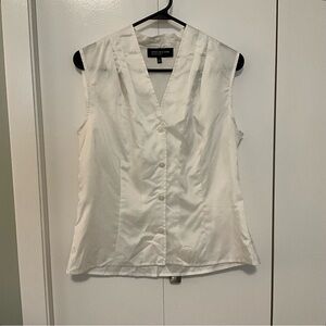 Jones New York Women's Cream Button-Down Blouse